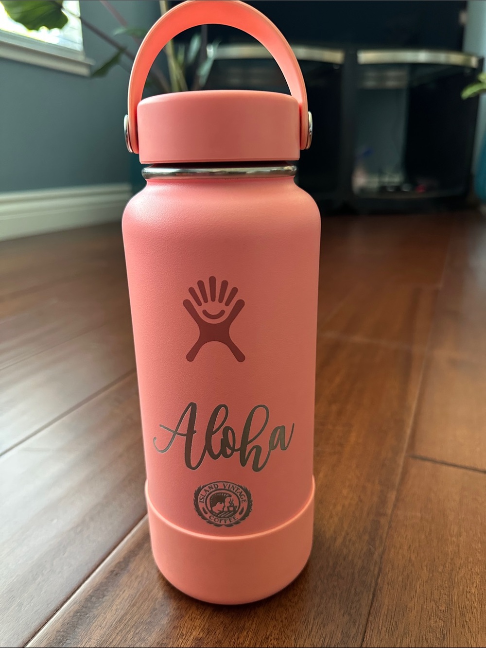 Hydro Flask Coral Pink Aloha Insulated Bottle